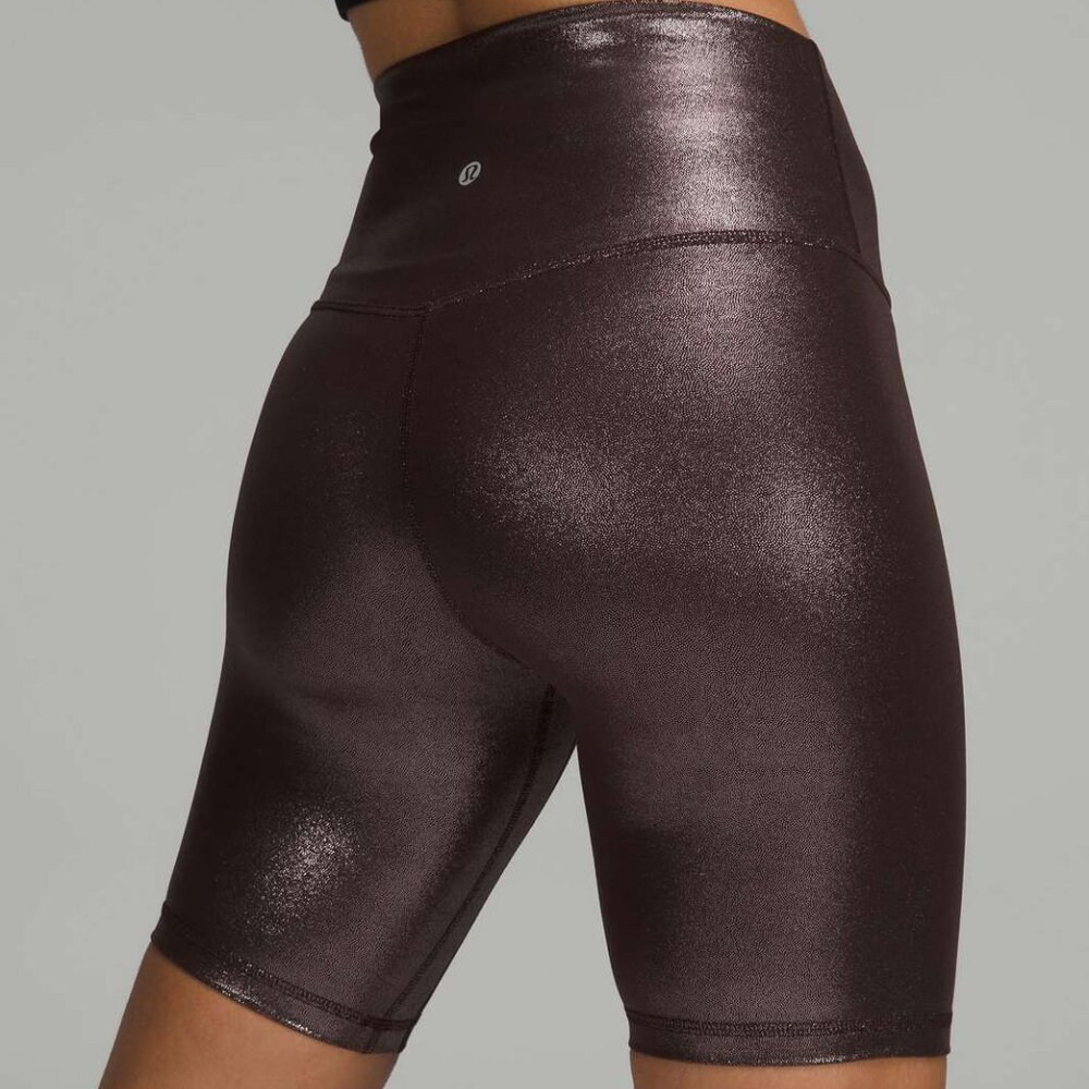 Lululemon align short 8 inch shine size 4 NWOT